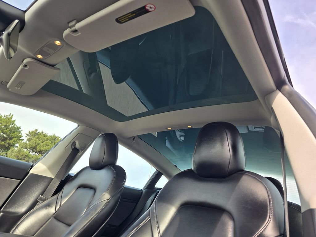 Used 2021 Tesla Model 3 Standard Range Plus RWD image 28