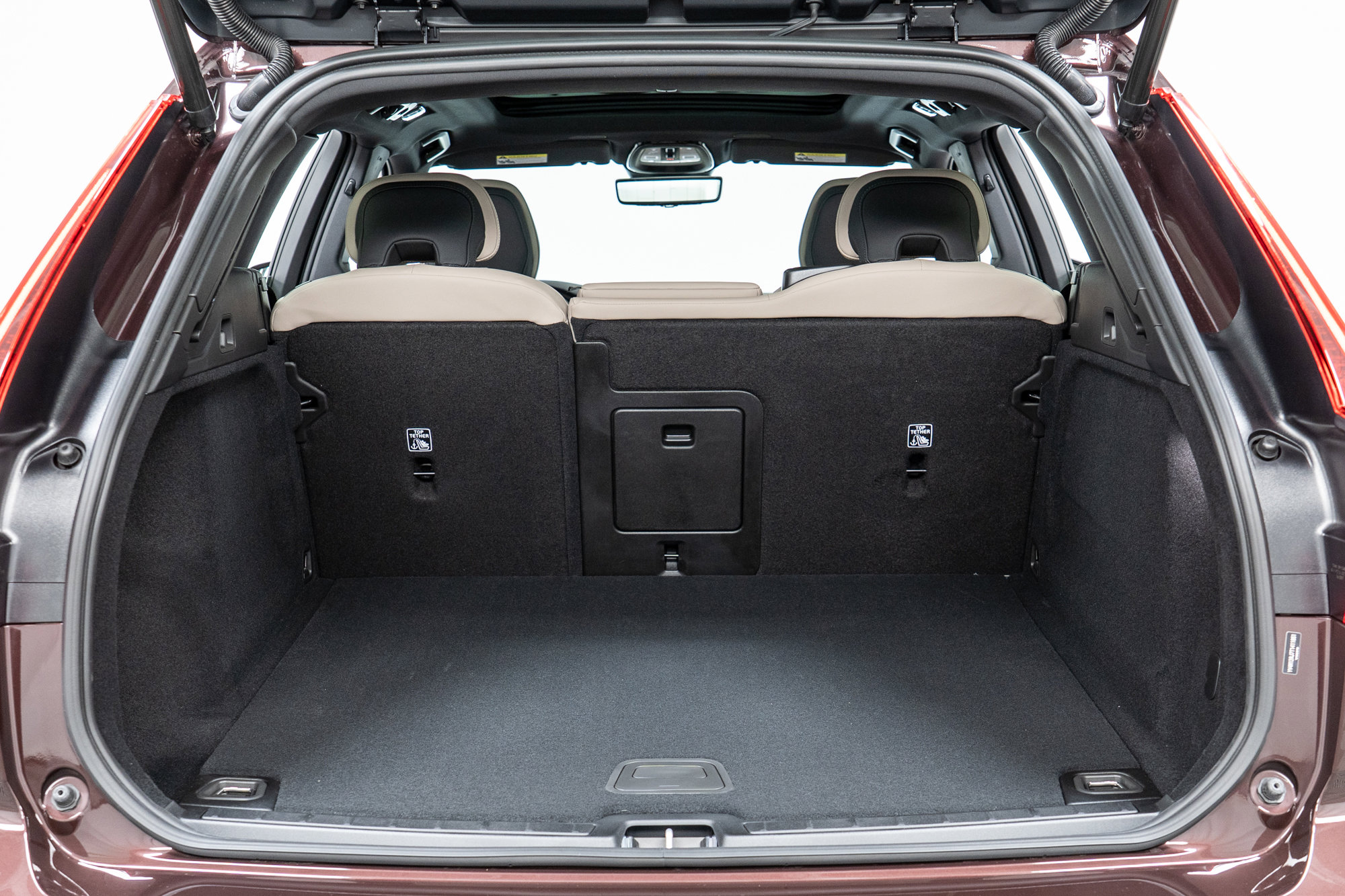 New 2026 Volvo XC60 B5 Core w/ Climate Package image 10