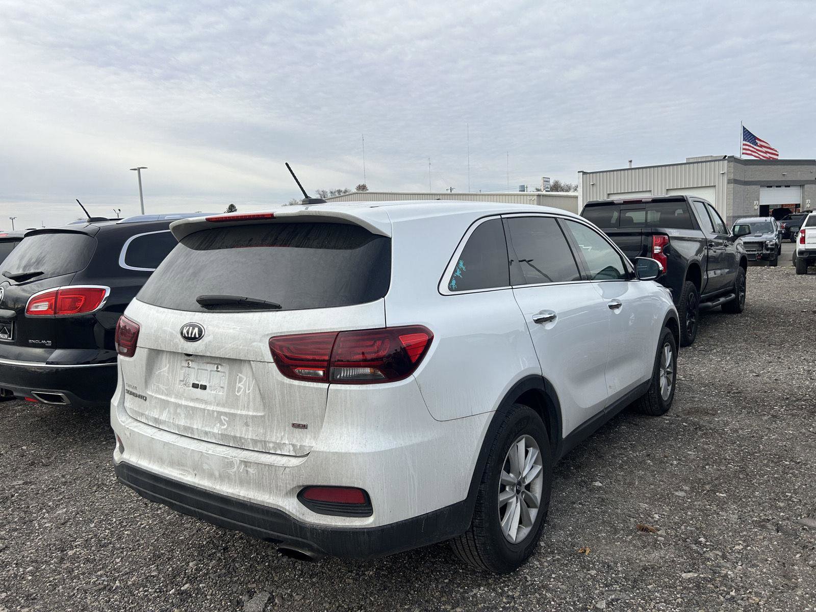 Used 2020 Kia Sorento L image 3