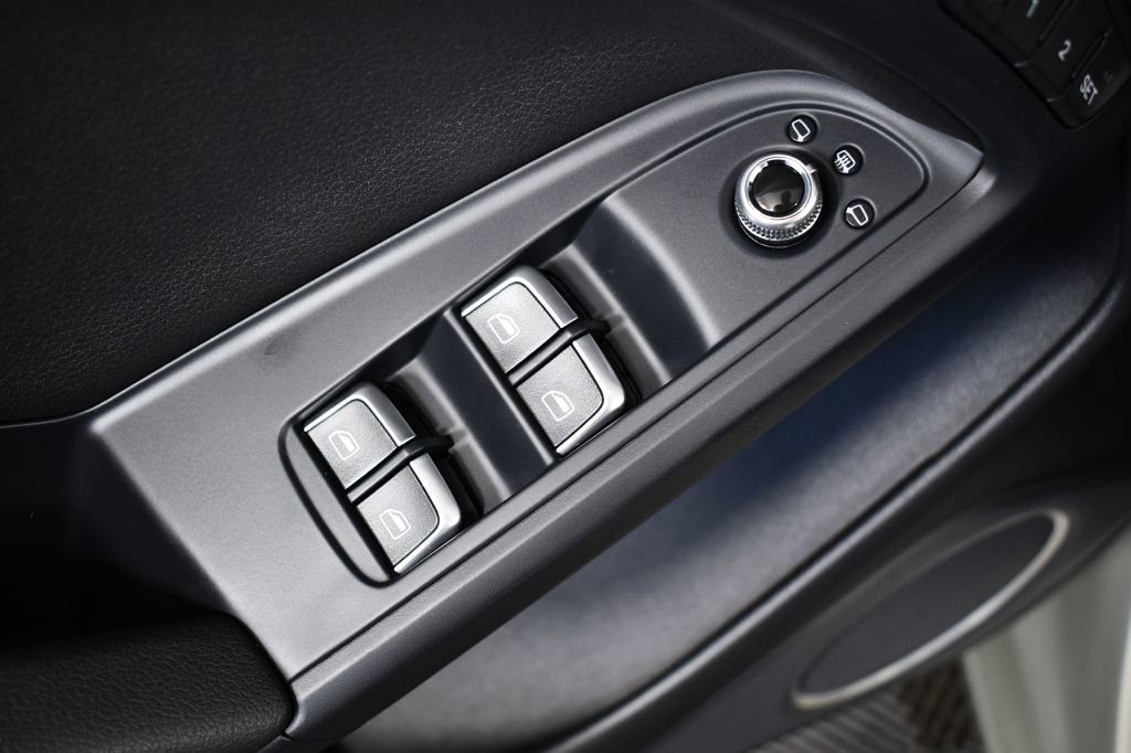 Used 2013 Audi A5 2.0T Premium Plus w/ Premium Plus Pkg image 39