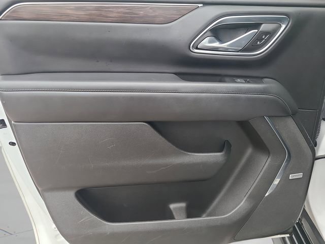 Used 2023 Chevrolet Suburban LT AWD/4WD image 19