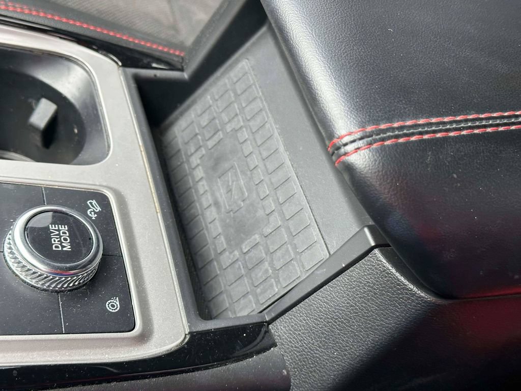 Used 2023 Ford Explorer ST-Line AWD/4WD image 34