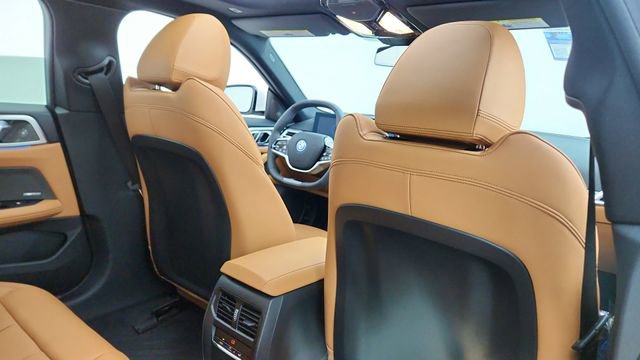 Used 2025 BMW i4 xDrive40i w/ Premium Package AWD/4WD image 27