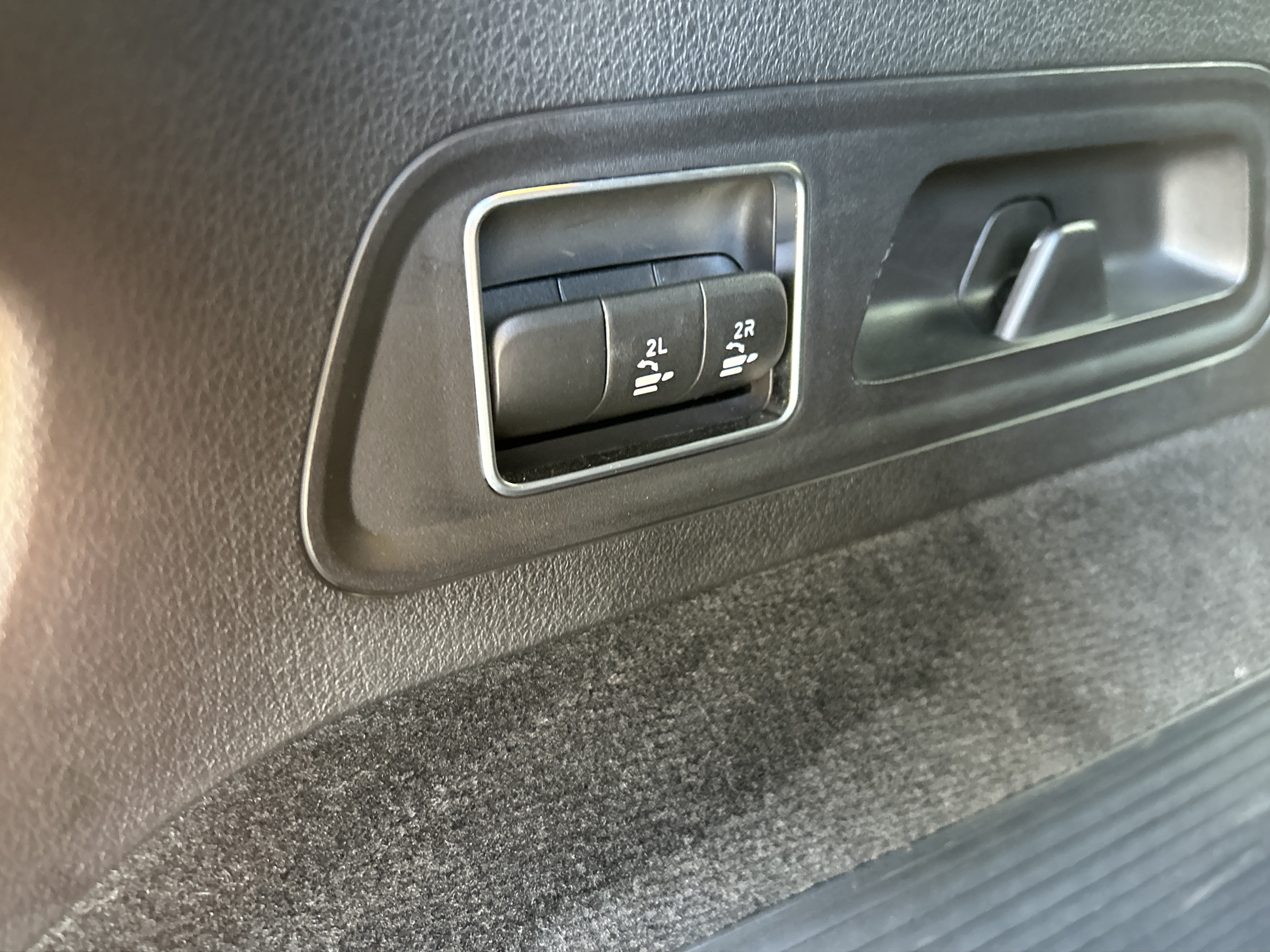 Certified 2024 Mercedes-Benz GLS 450 4MATIC image 11