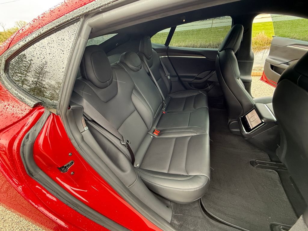 Used 2022 Tesla Model S AWD/4WD image 14