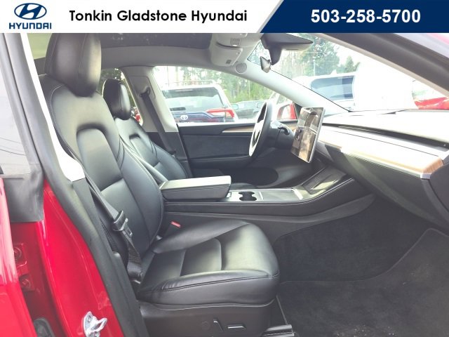 Used 2022 Tesla Model Y Long Range image 19