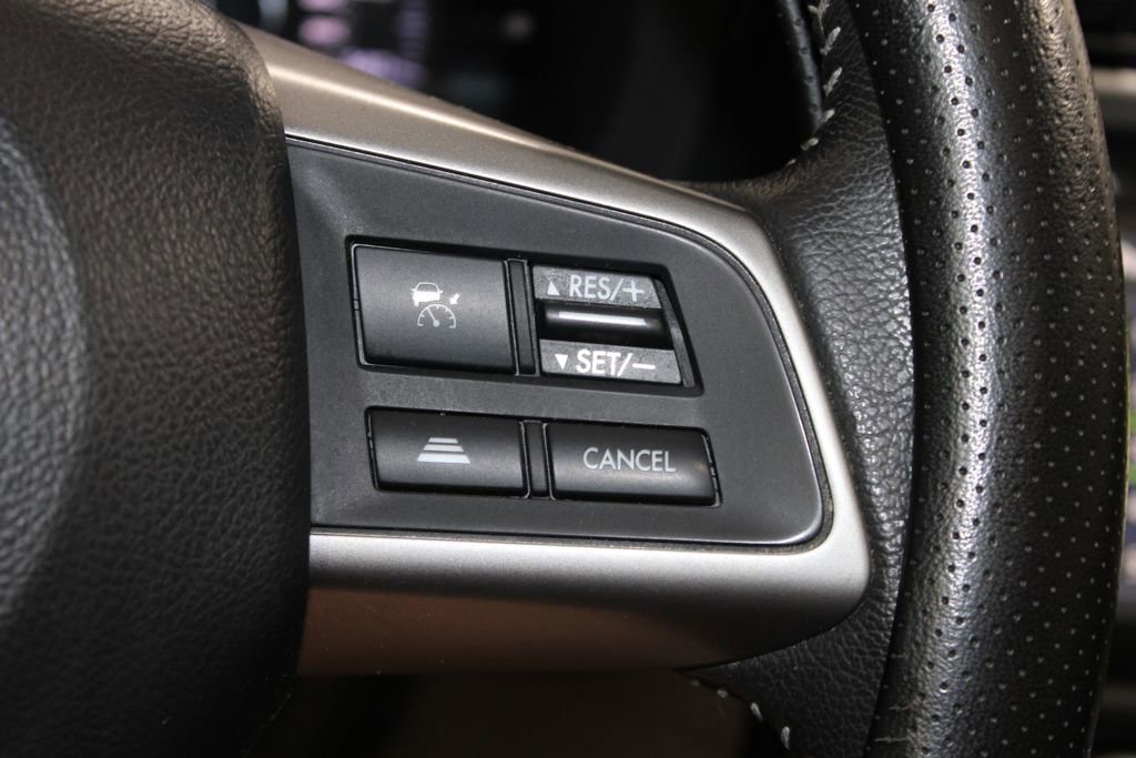 Used 2016 Subaru Forester 2.5i Touring w/ Eyesight & Navigation System AWD/4WD image 33