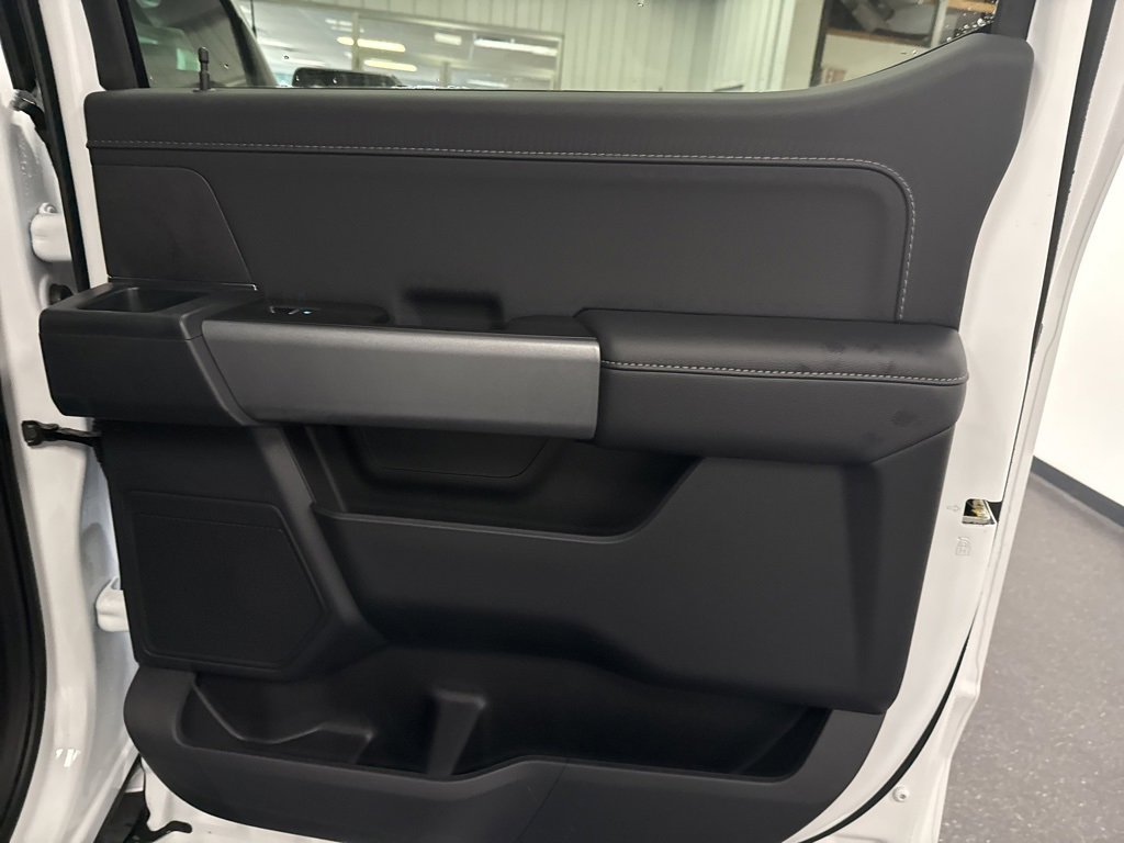 New 2025 Ford F150 XLT w/ Equipment Group 302A MID image 34