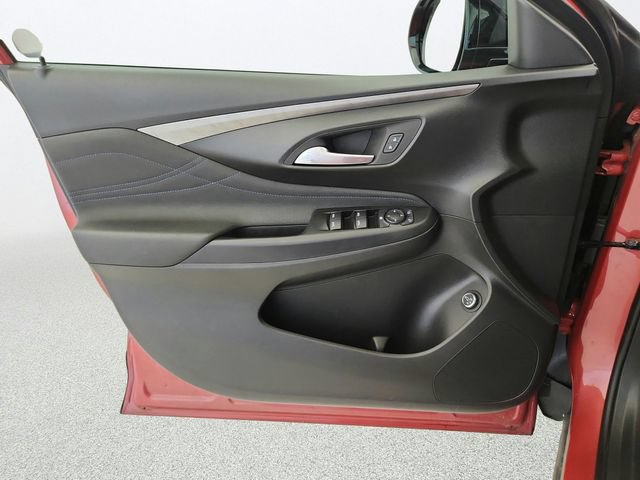 Used 2024 Buick Envista Sport Touring w/ Convenience I Package FWD image 22