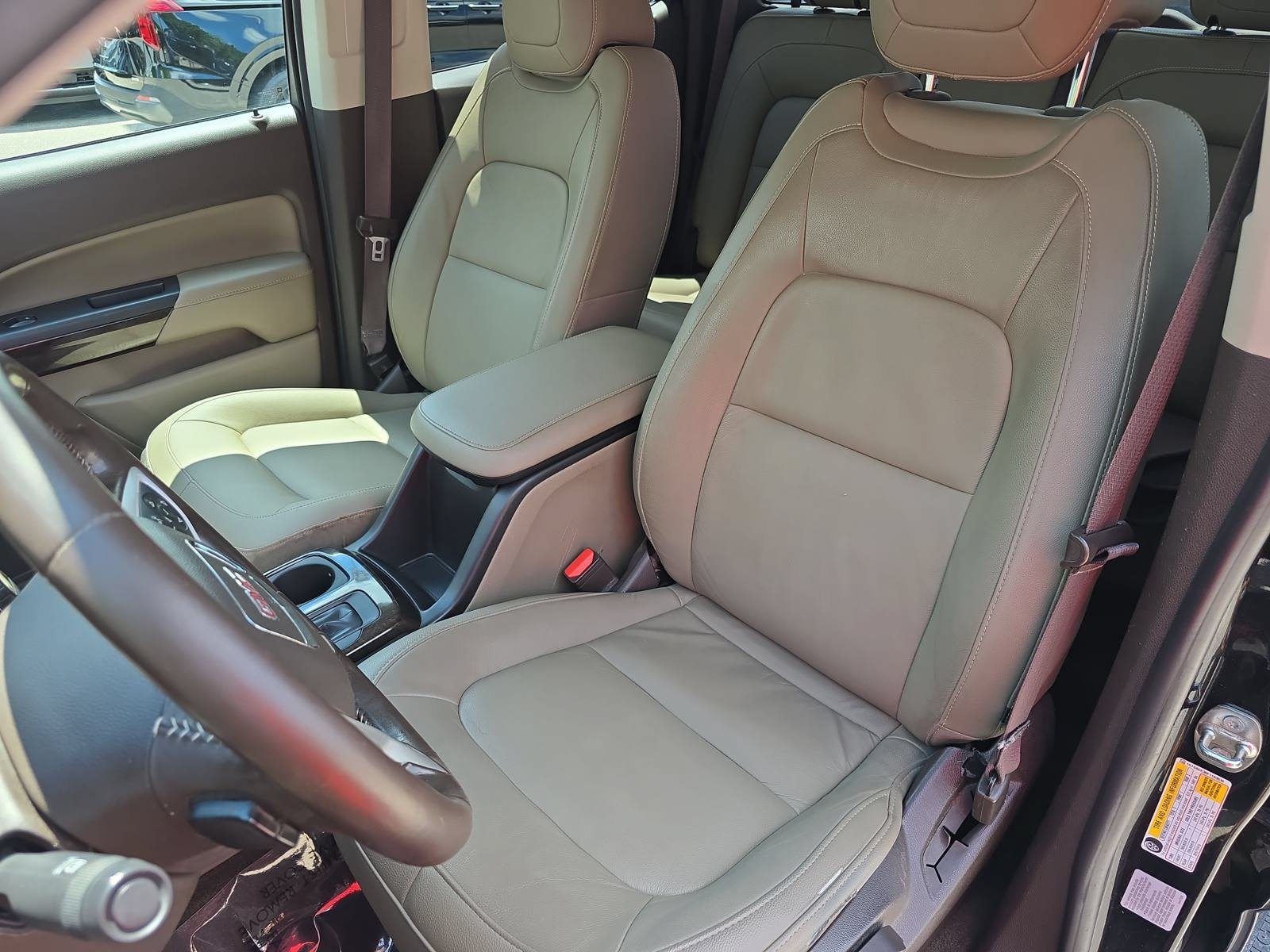 Used 2015 GMC Canyon SLT w/ Driver Alert Package AWD/4WD image 14