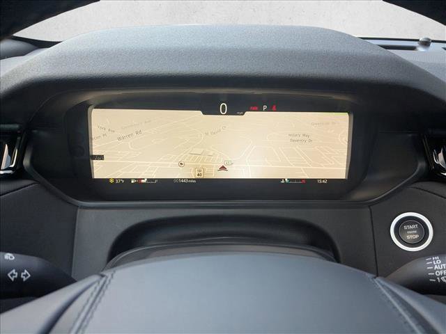 Used 2026 Land Rover Range Rover Velar S image 11