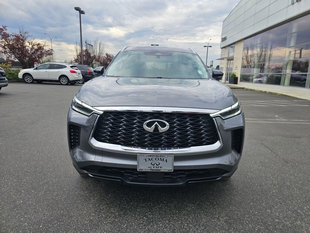 Used 2023 INFINITI QX60 Luxe w/ Cargo Package image 2