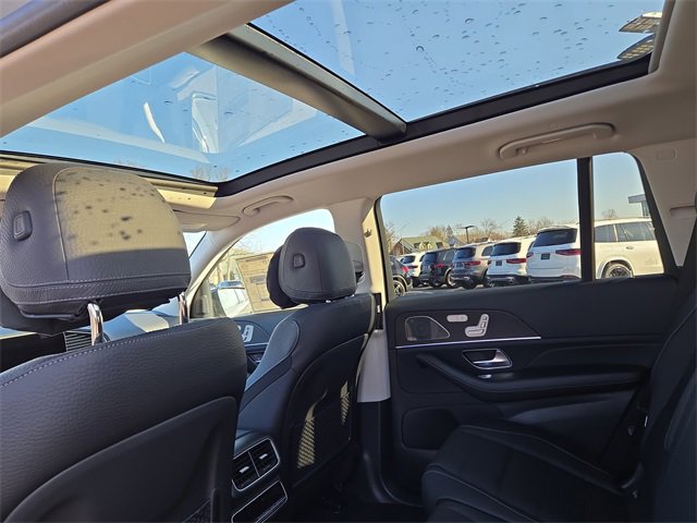 New 2026 Mercedes-Benz GLS 450 4MATIC image 31