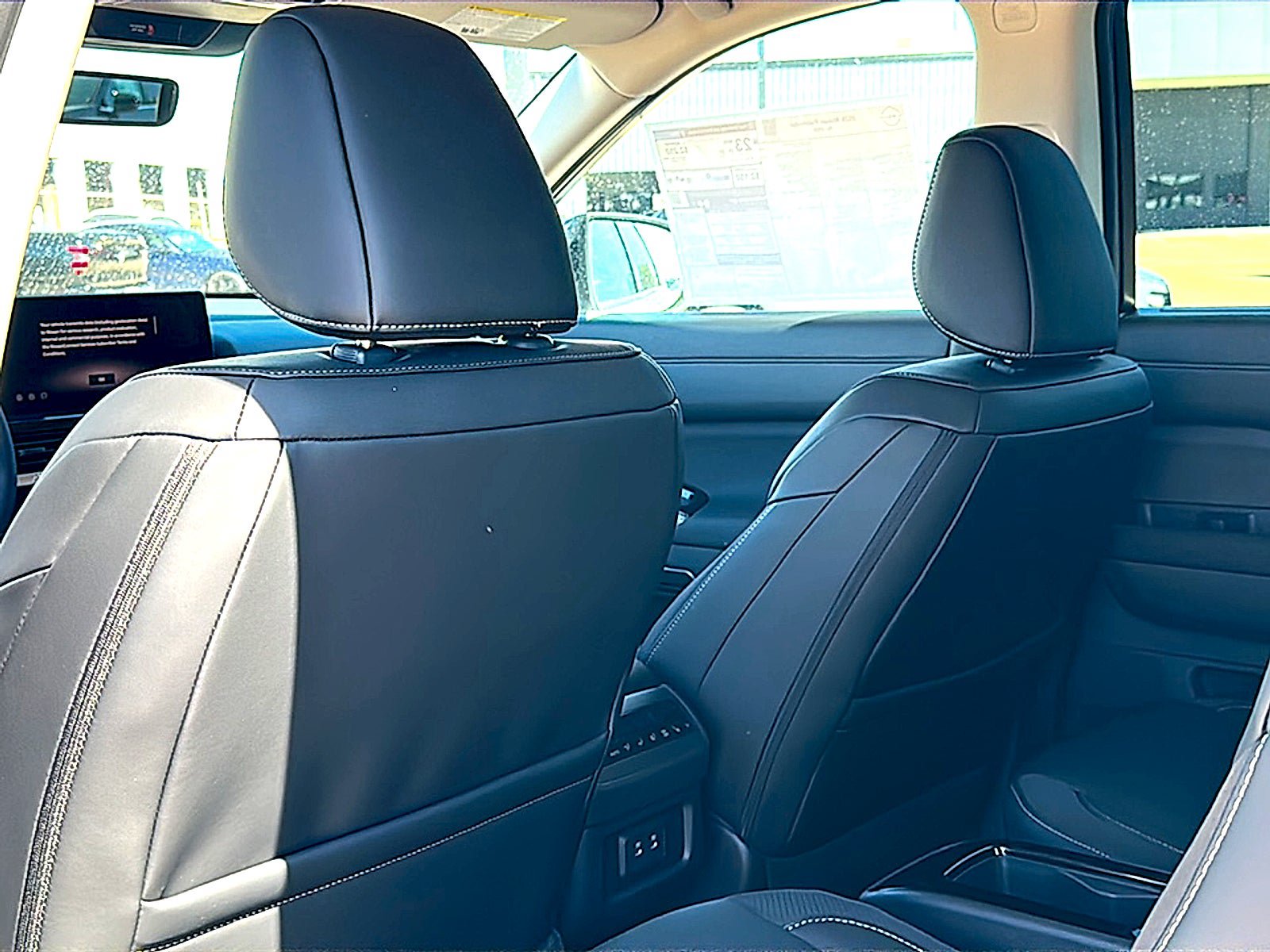 New 2026 Nissan Pathfinder SL w/ SL Premium Package FWD image 15