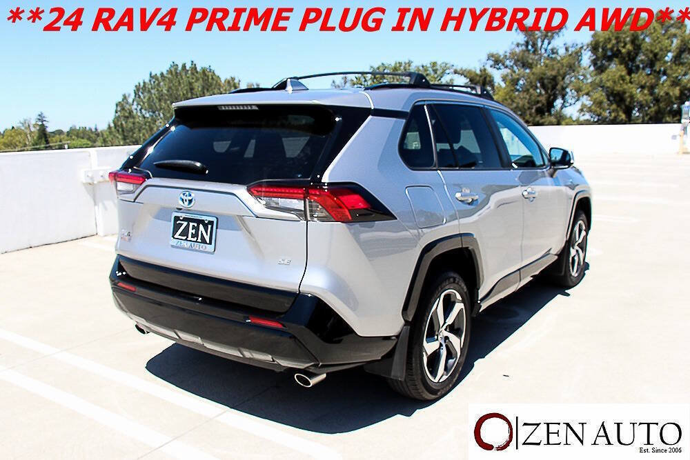 Used 2024 Toyota RAV4 SE w/ Weather & Moonroof Package AWD/4WD image 7