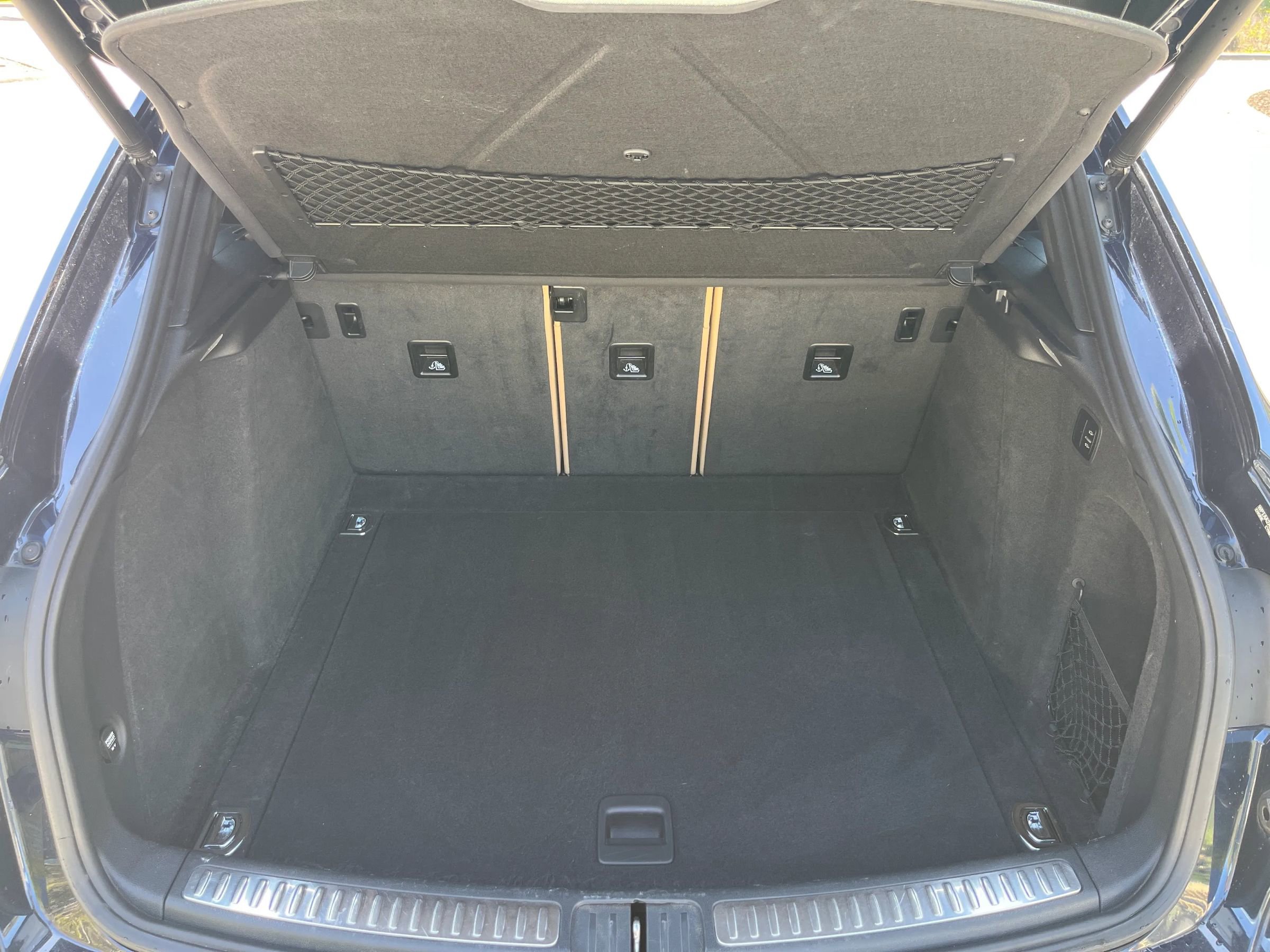 Used 2018 Porsche Macan Sport Edition image 9