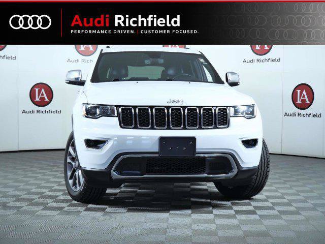 Used 2018 Jeep Grand Cherokee Limited w/ Trailer Tow Group IV AWD/4WD image 3