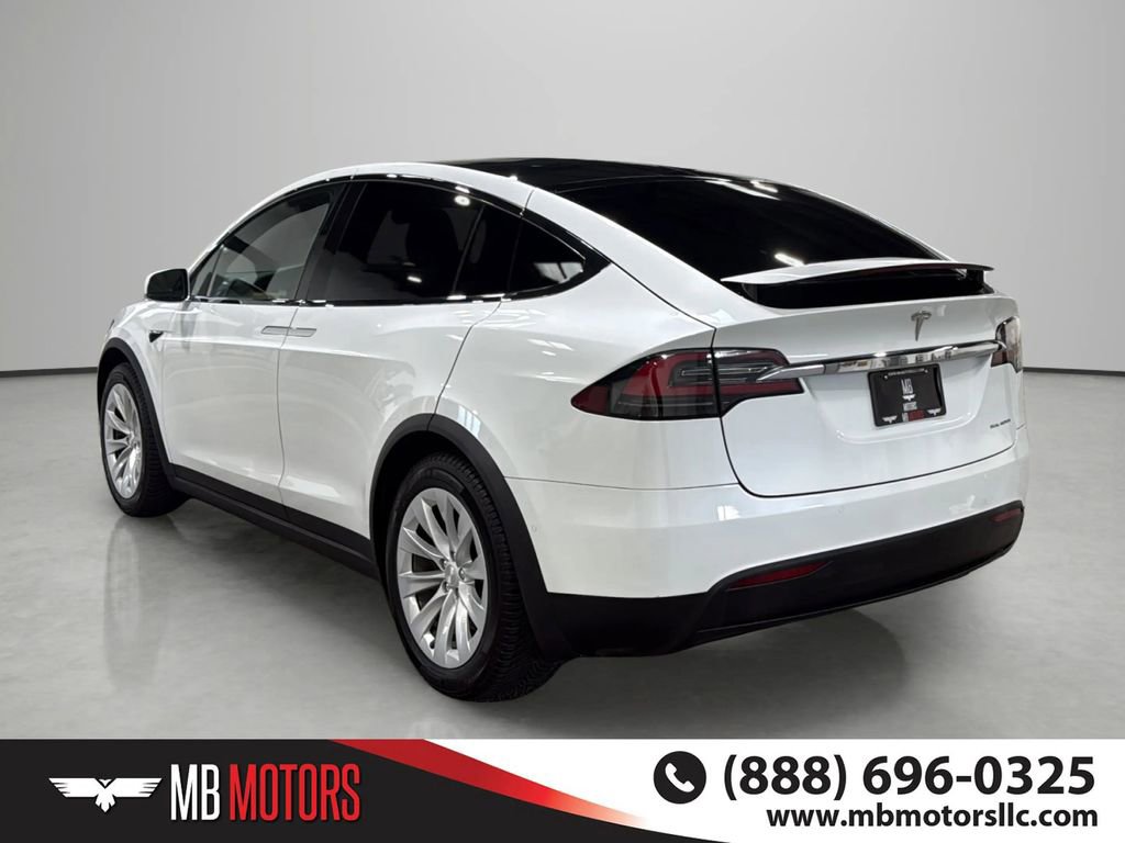 Used 2019 Tesla Model X 75D AWD/4WD image 3