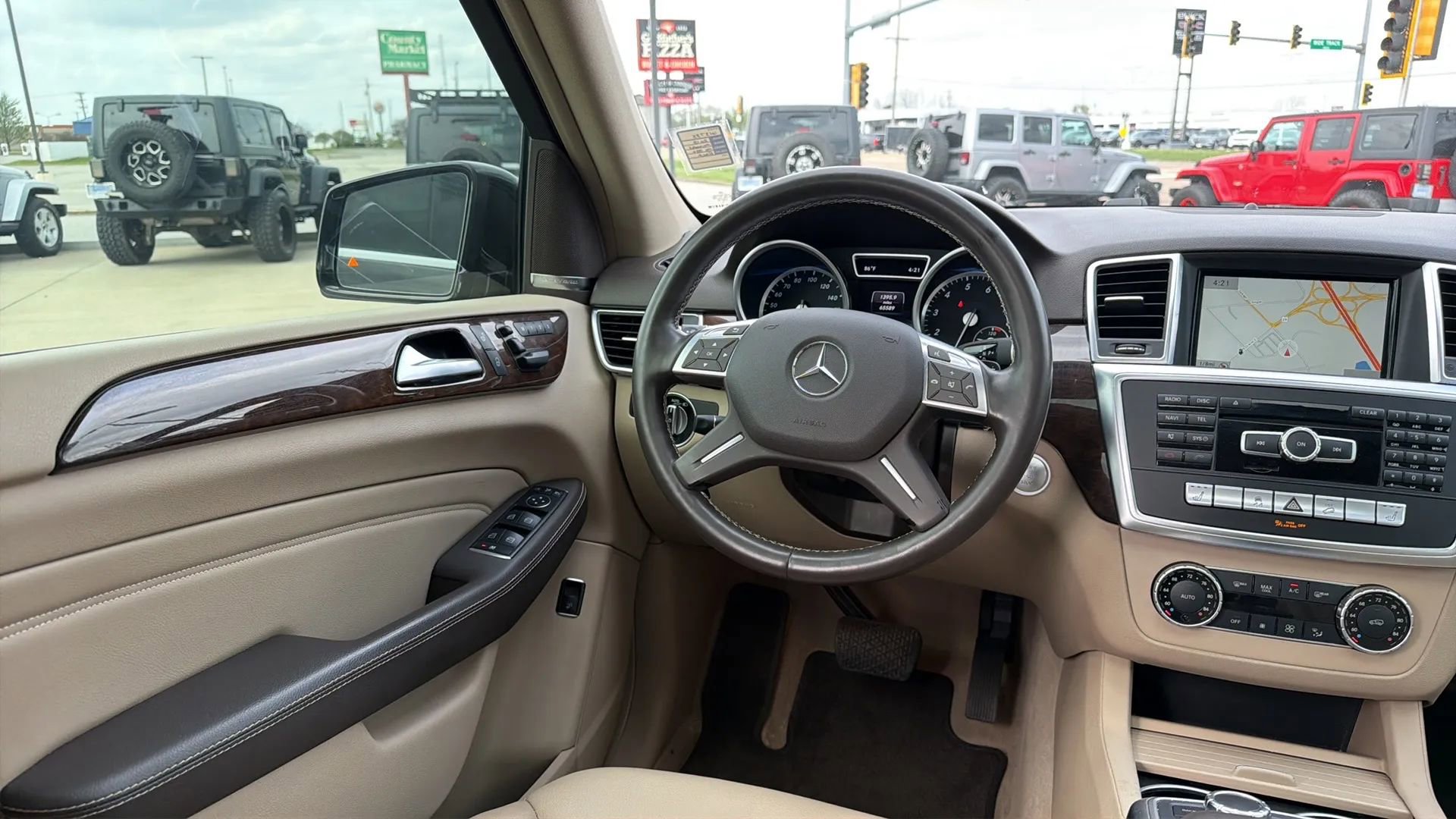 Used 2015 Mercedes-Benz ML 350 4MATIC image 66