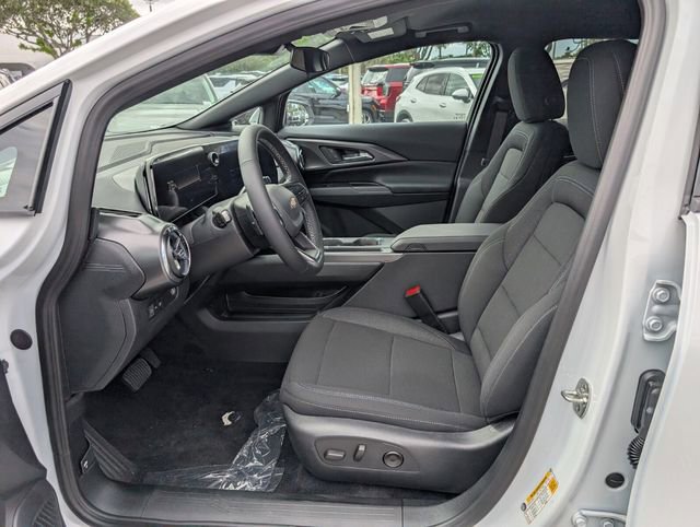 New 2026 Chevrolet Equinox EV LT w/ Comfort Package image 5