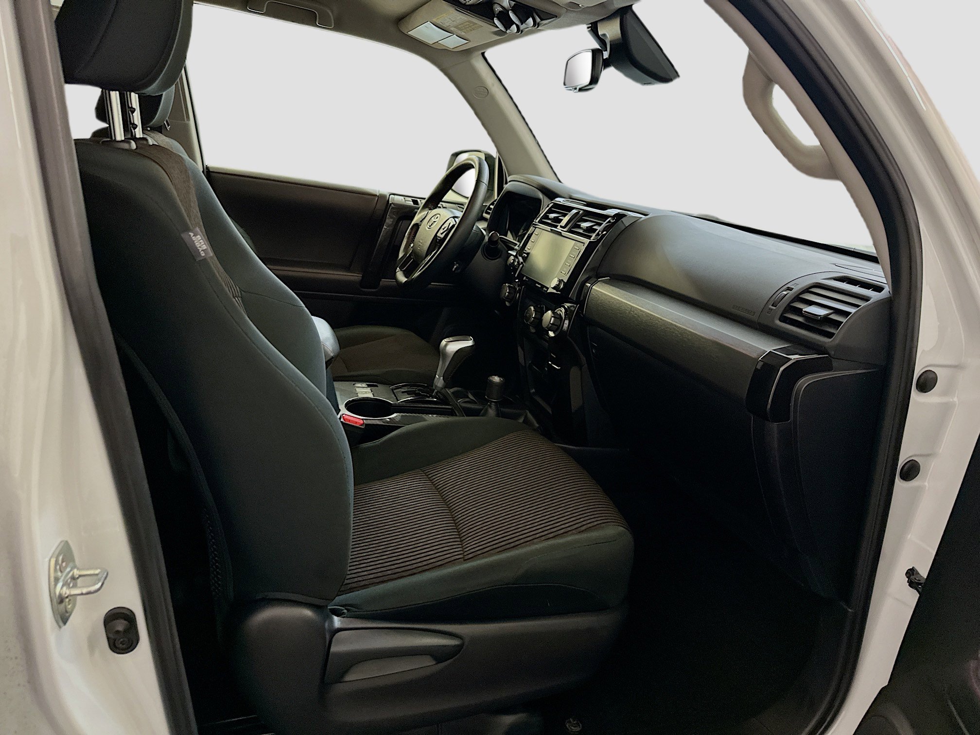 Used 2024 Toyota 4Runner TRD Off-Road image 32