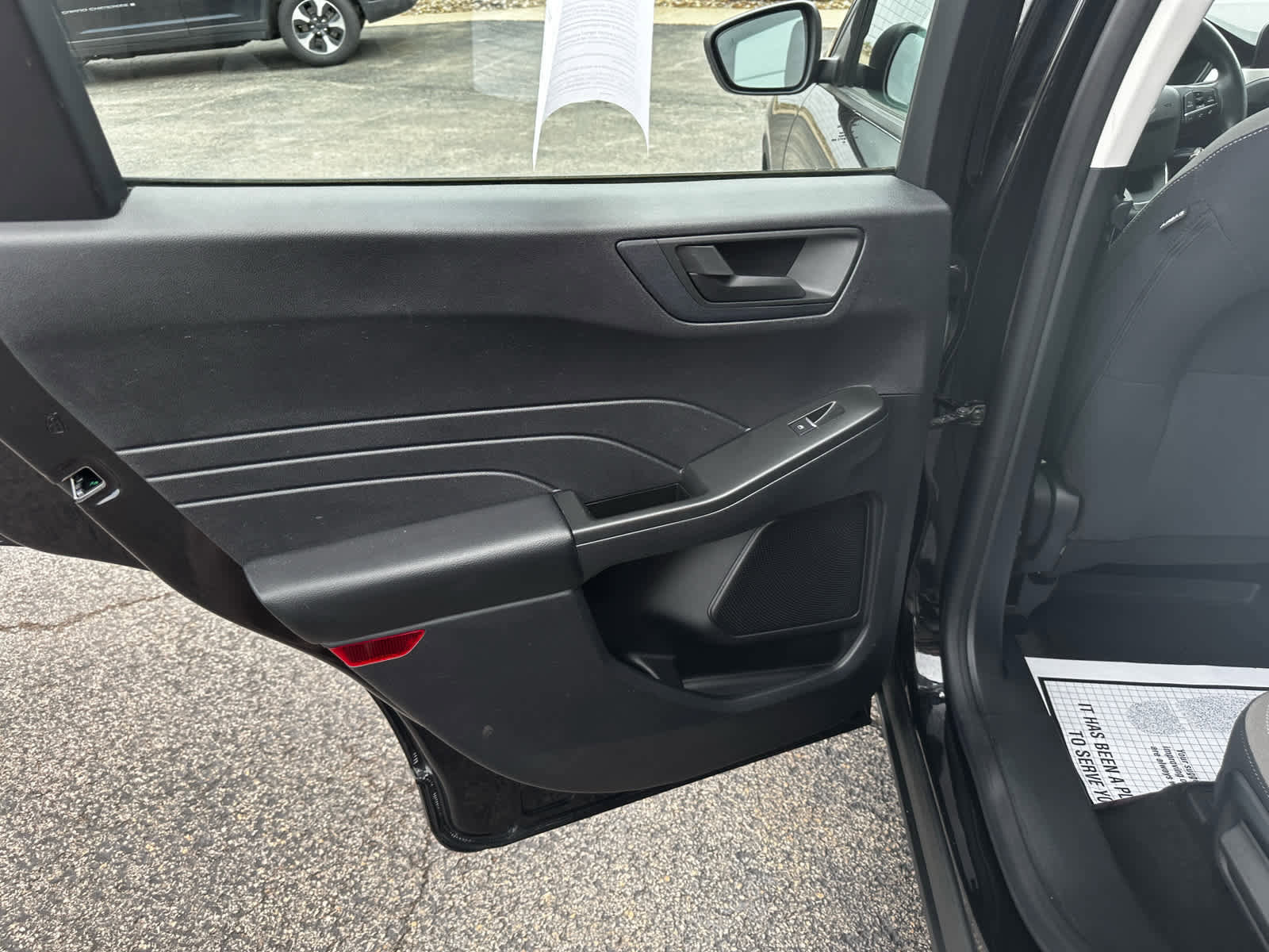 Used 2022 Ford Escape S AWD/4WD image 13