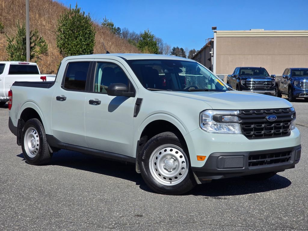 Used 2024 Ford Maverick XL image 12