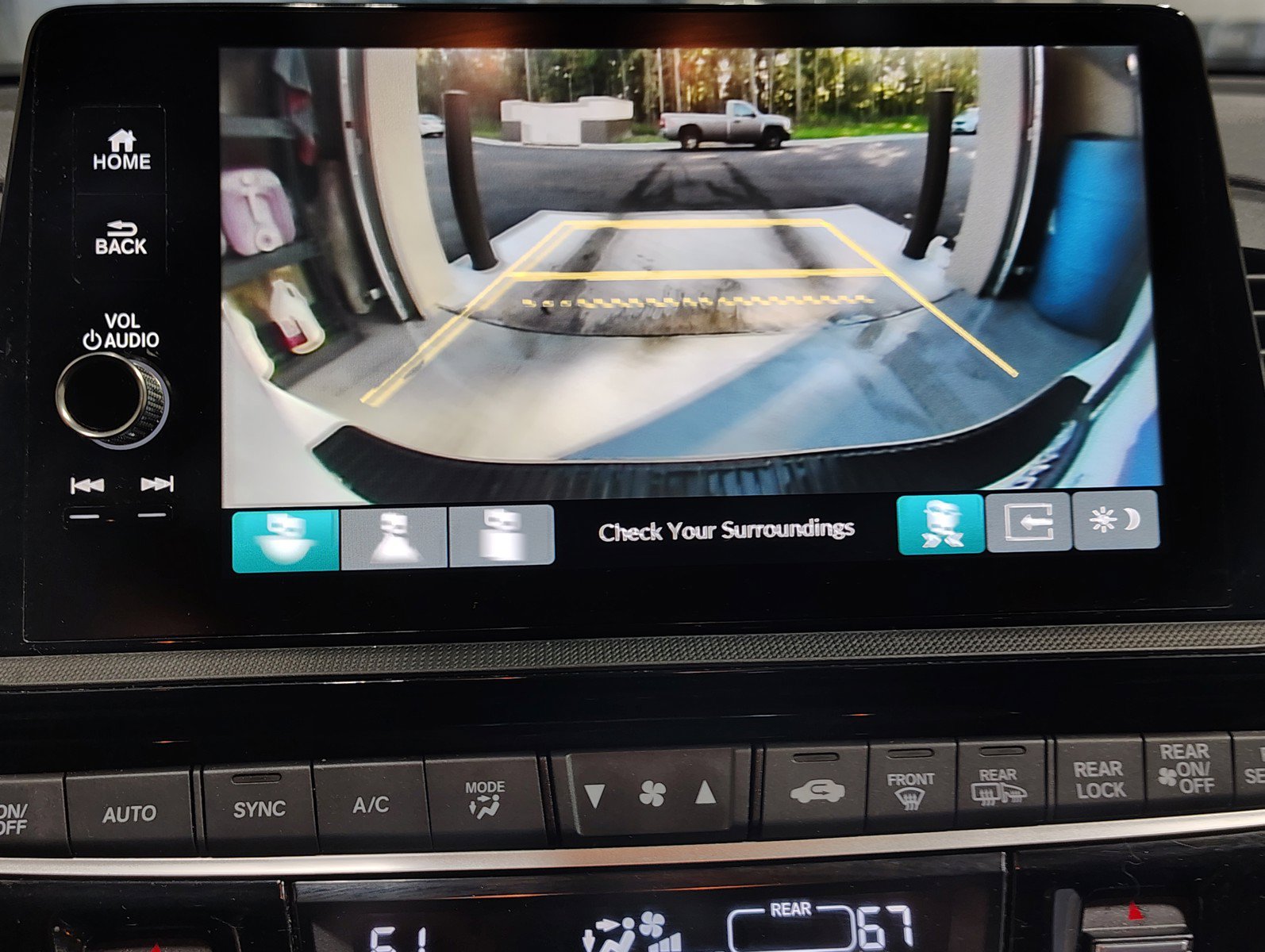 Used 2025 Honda Odyssey Elite image 19