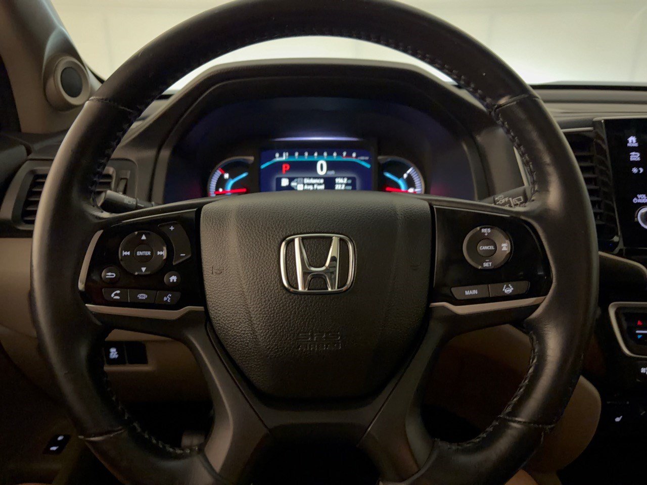 Used 2019 Honda Pilot Touring image 10