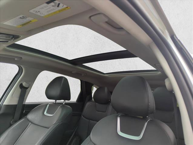 Used 2022 Hyundai Tucson Limited AWD/4WD image 25