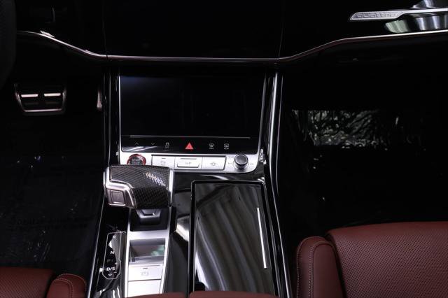 Certified 2024 Audi S8 4.0T image 20
