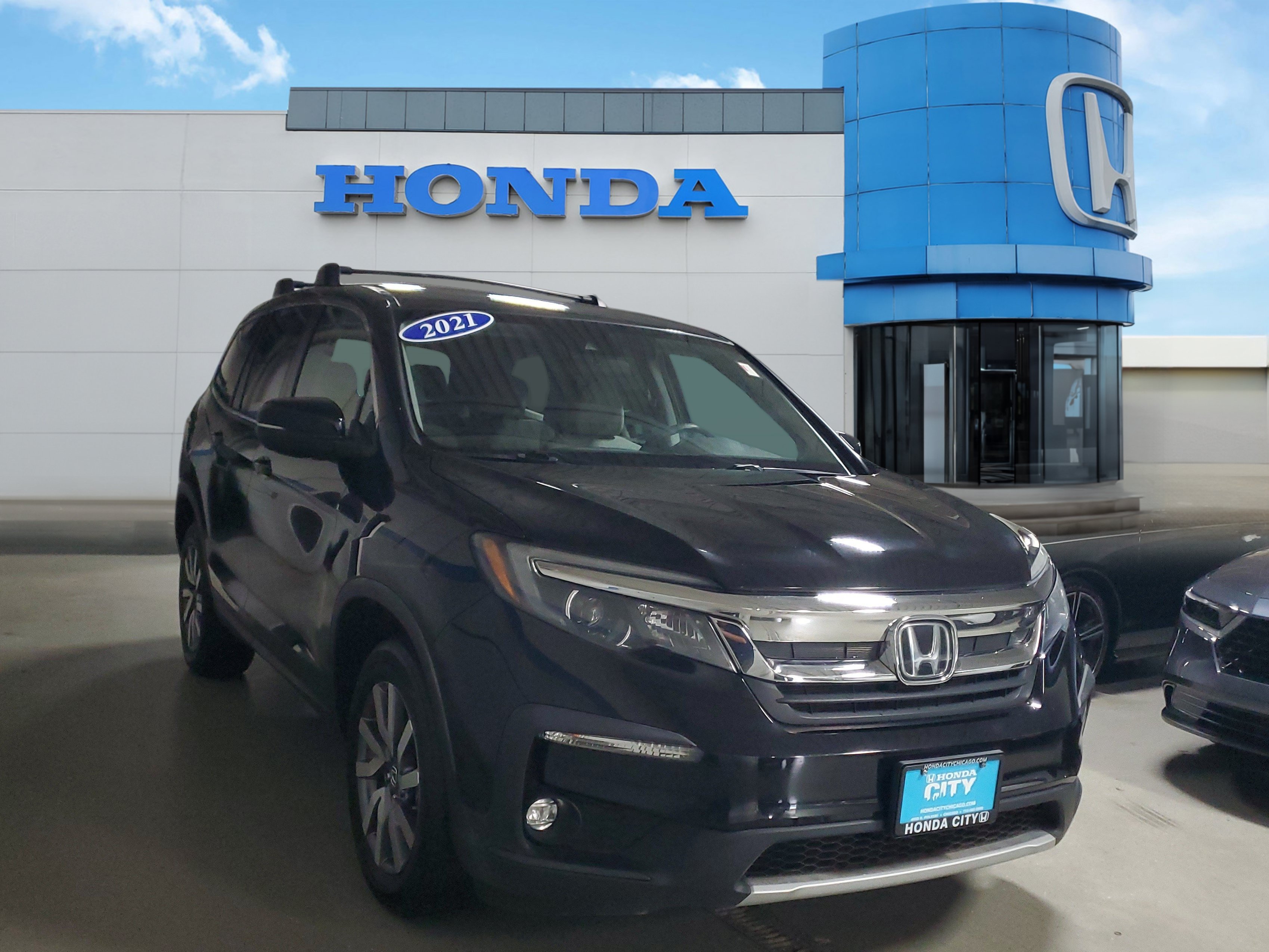 Used 2021 Honda Pilot EX image 32