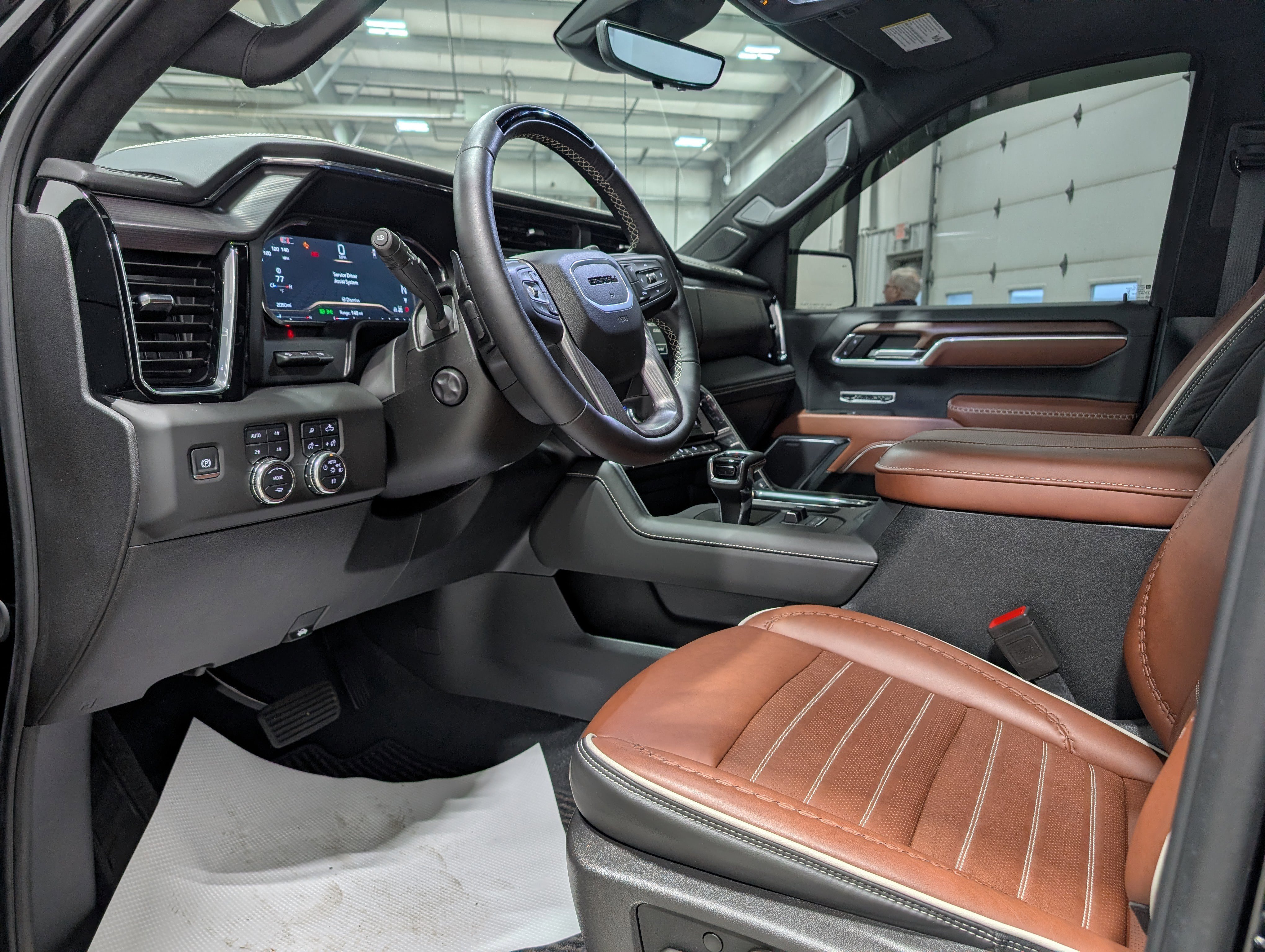 Used 2025 GMC Sierra 1500 Denali Ultimate image 16