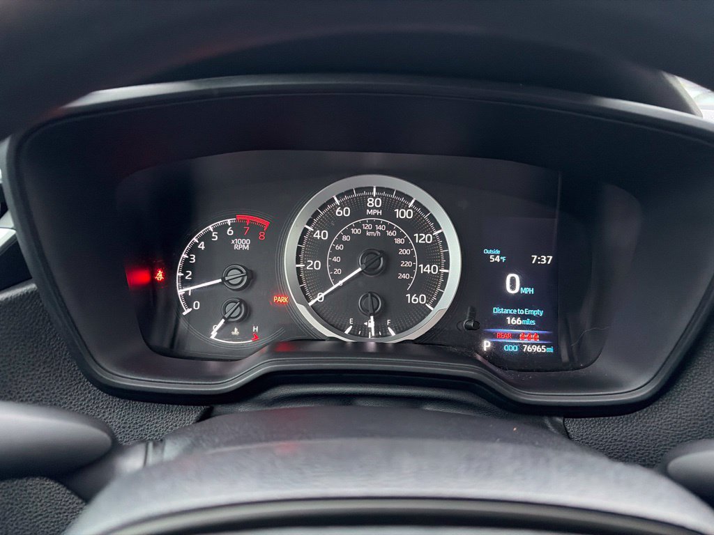 Used 2021 Toyota Corolla LE FWD image 24