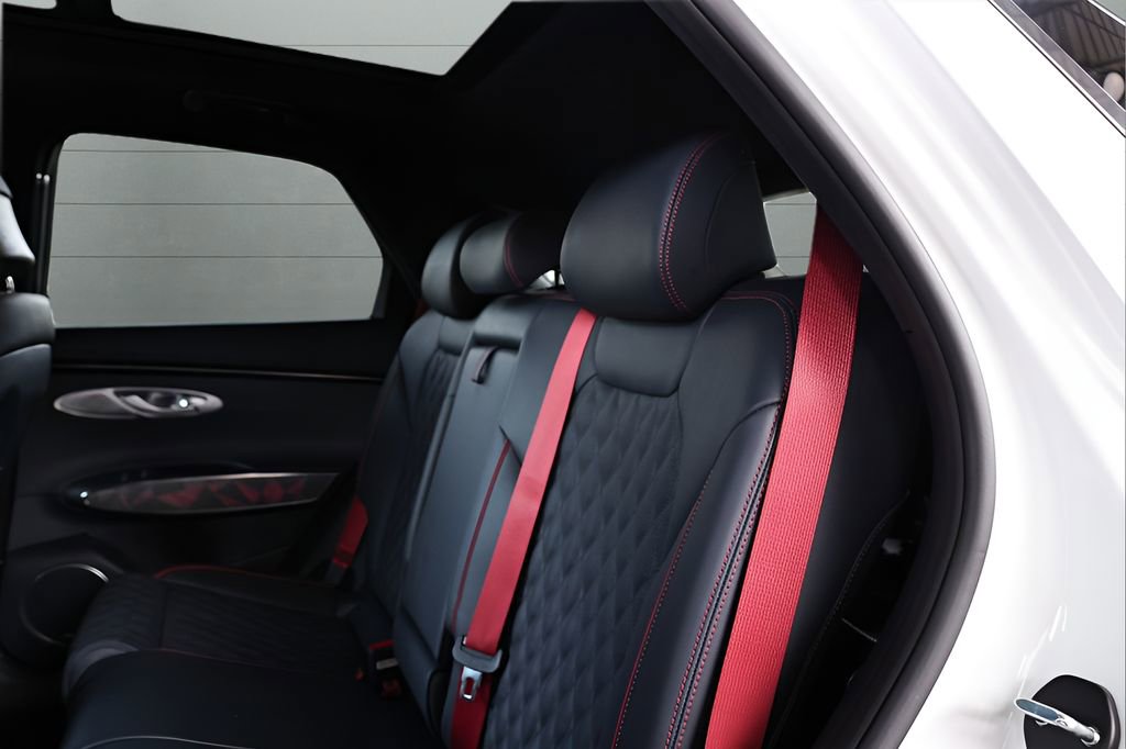 Used 2024 Genesis GV70 3.5T Sport w/ Sport Advanced Package image 66