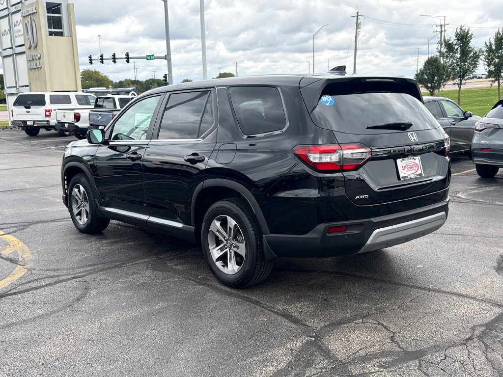 Certified 2024 Honda Pilot EX-L image 9