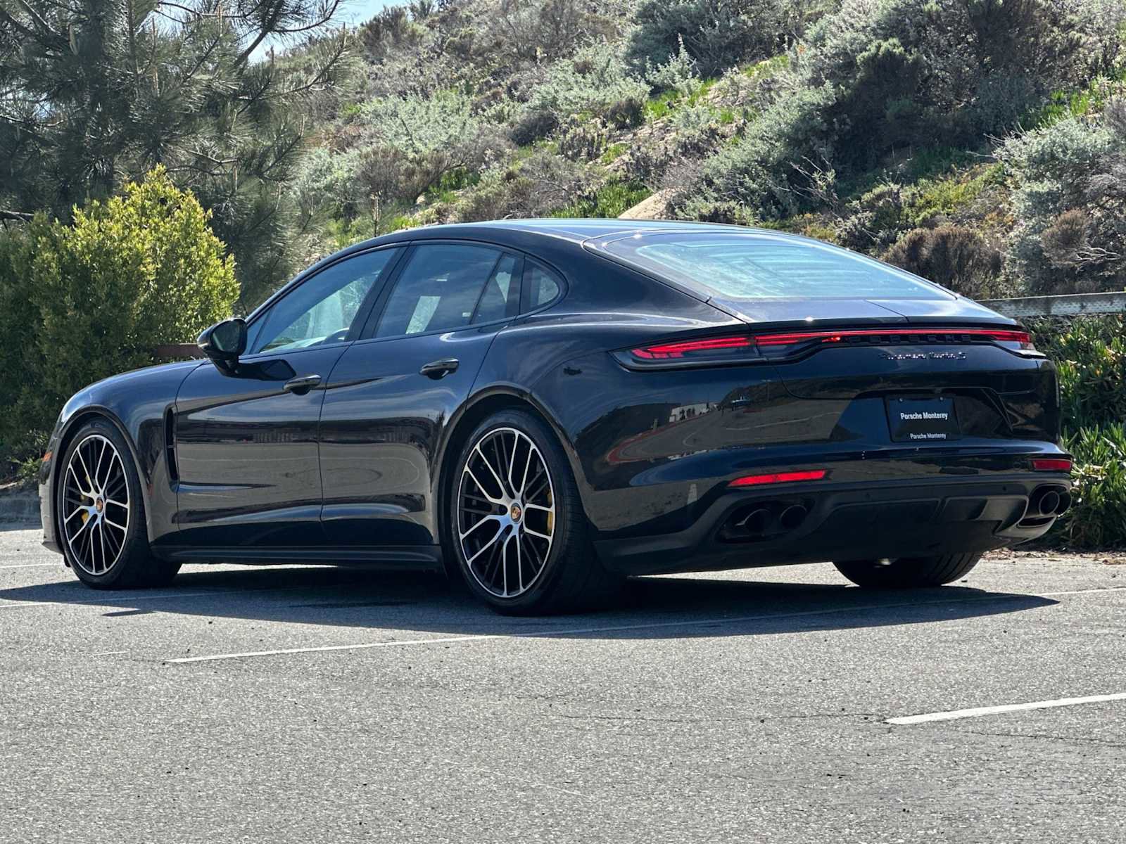 Certified 2021 Porsche Panamera Turbo S image 3