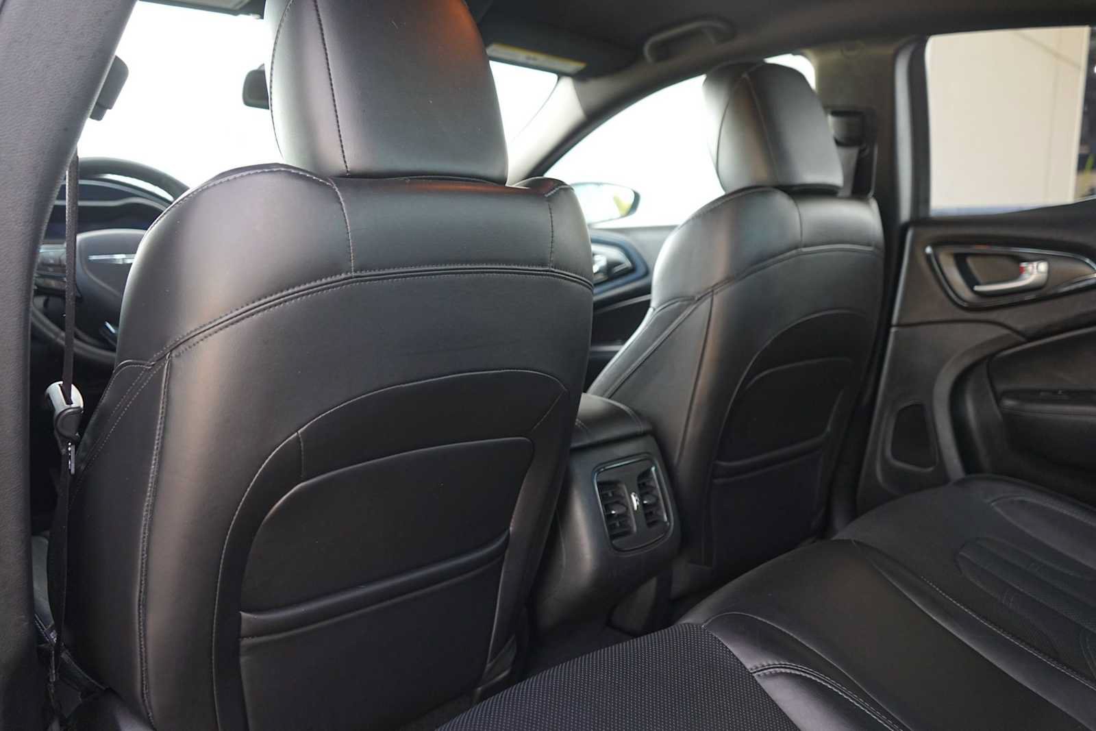 Used 2015 Chrysler 200 S w/ Navigation & Sound Group I FWD image 13