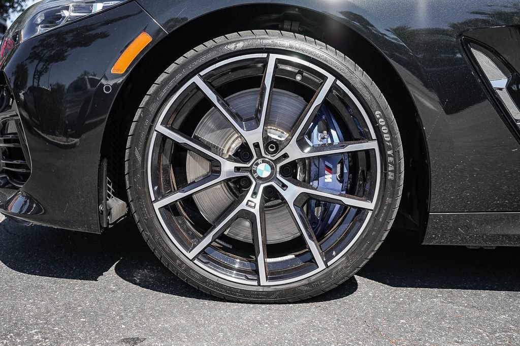 Used 2026 BMW M850i xDrive w/ M Carbon Exterior Package AWD/4WD image 9