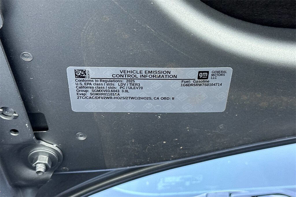 Used 2025 Cadillac CT5 V image 28