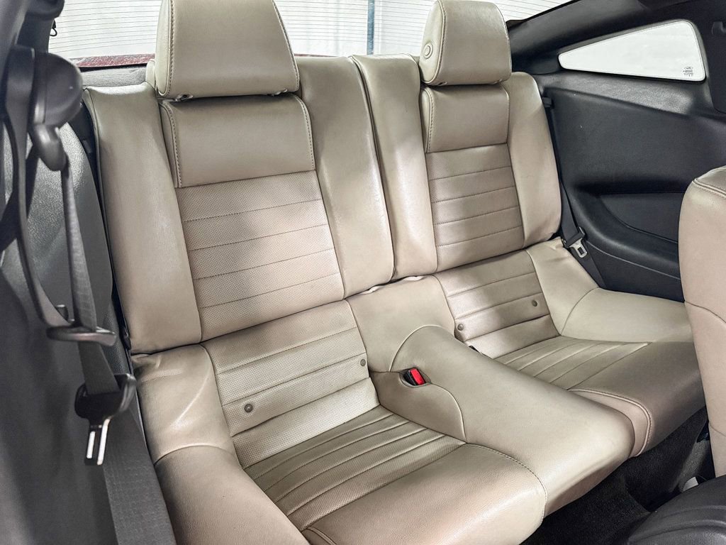 Used 2013 Ford Mustang Premium image 11