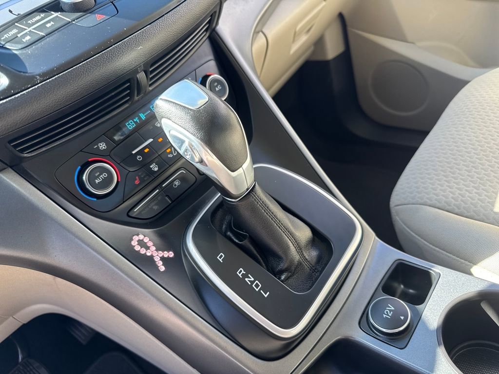 Used 2017 Ford C-MAX Energi SE w/ Equipment Group 401A image 26