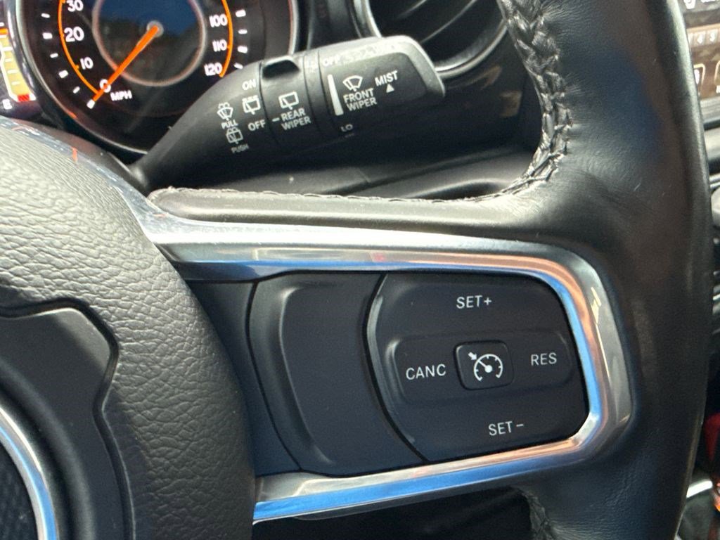 Used 2021 Jeep Wrangler Unlimited Sahara image 24