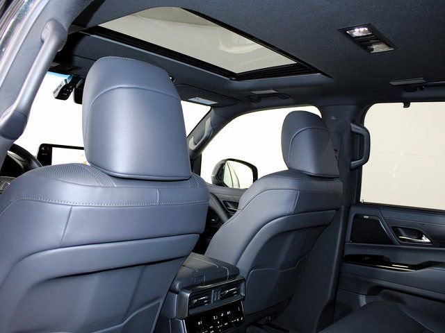 Used 2025 Lexus LX 700h Overtrail w/ Accessory Package (Z1) image 24