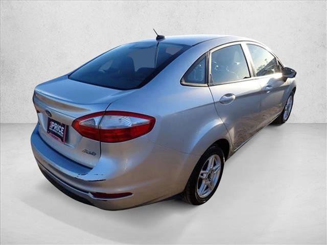 Used 2019 Ford Fiesta SE image 4