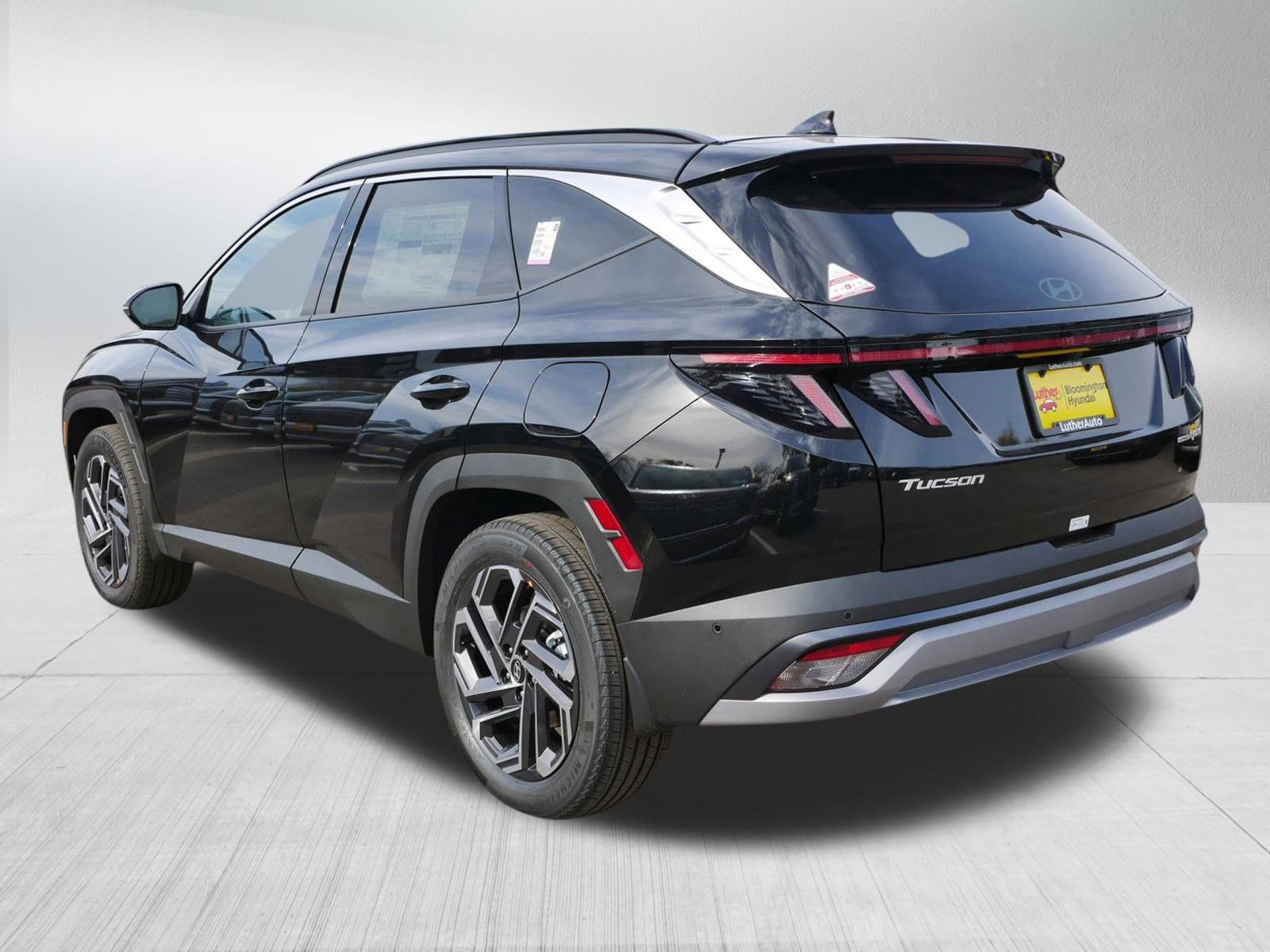 New 2026 Hyundai Tucson Limited image 3