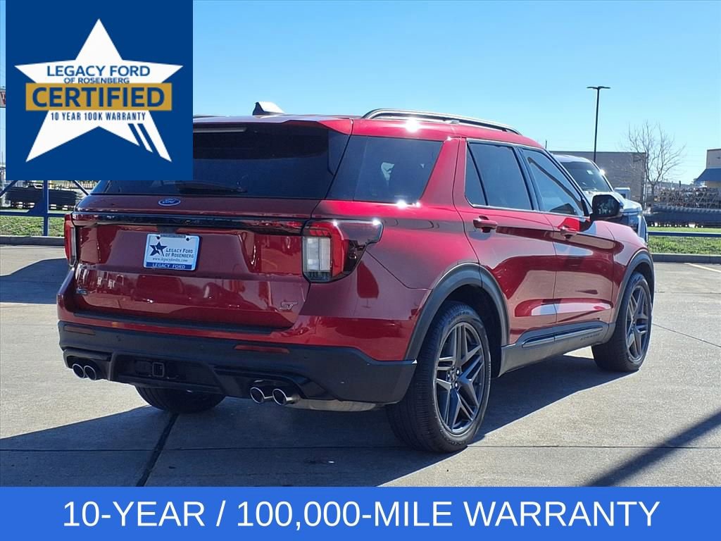 Used 2025 Ford Explorer ST image 2
