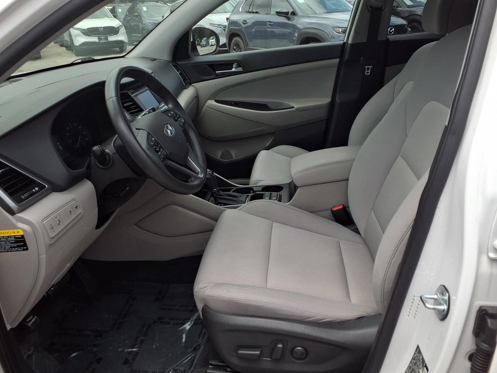 Used 2017 Hyundai Tucson Sport FWD image 15