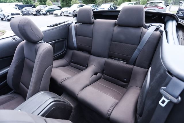 Used 2013 Ford Mustang GT RWD image 35