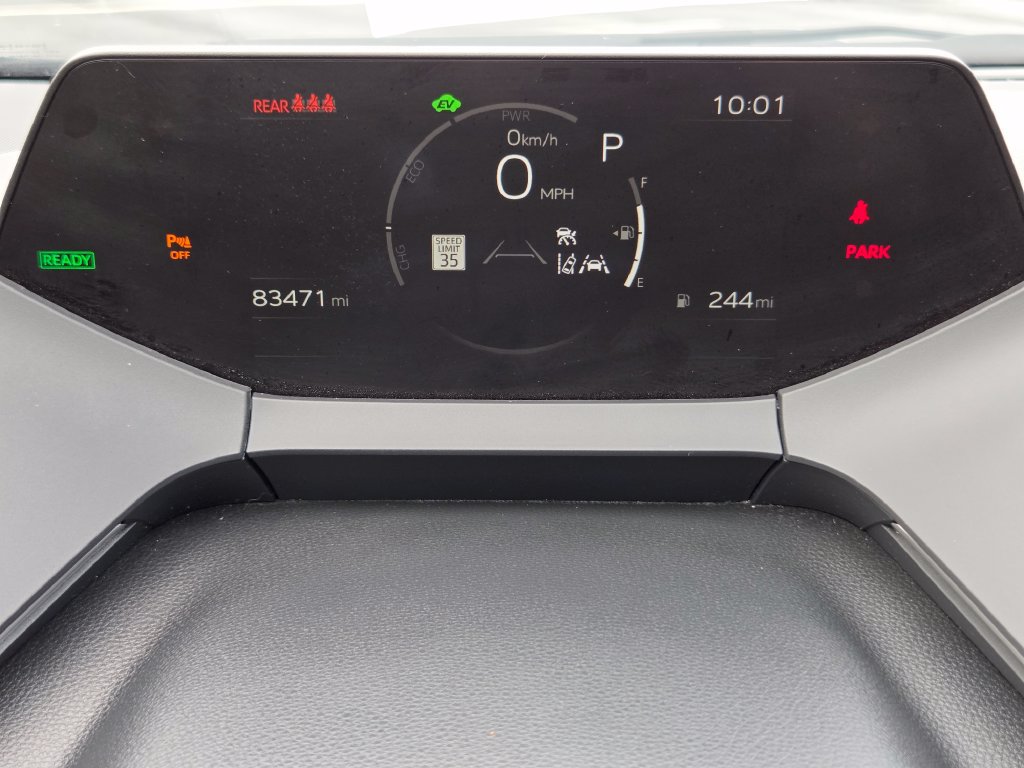 Used 2023 Toyota Prius XLE AWD/4WD image 29